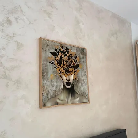 Anais Apartment