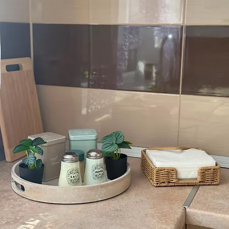 Anais Apartment