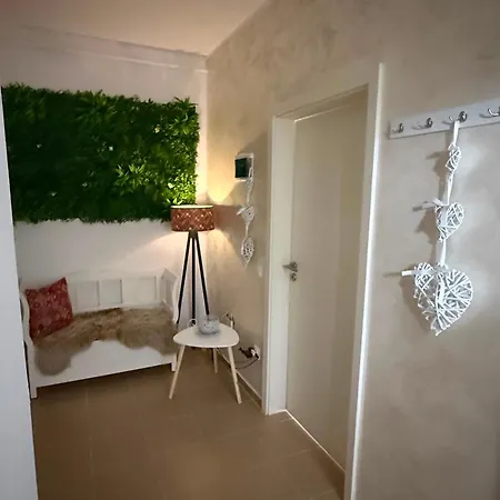 Anais Apartment